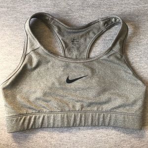 Women’s NIKE dri fit sports bra